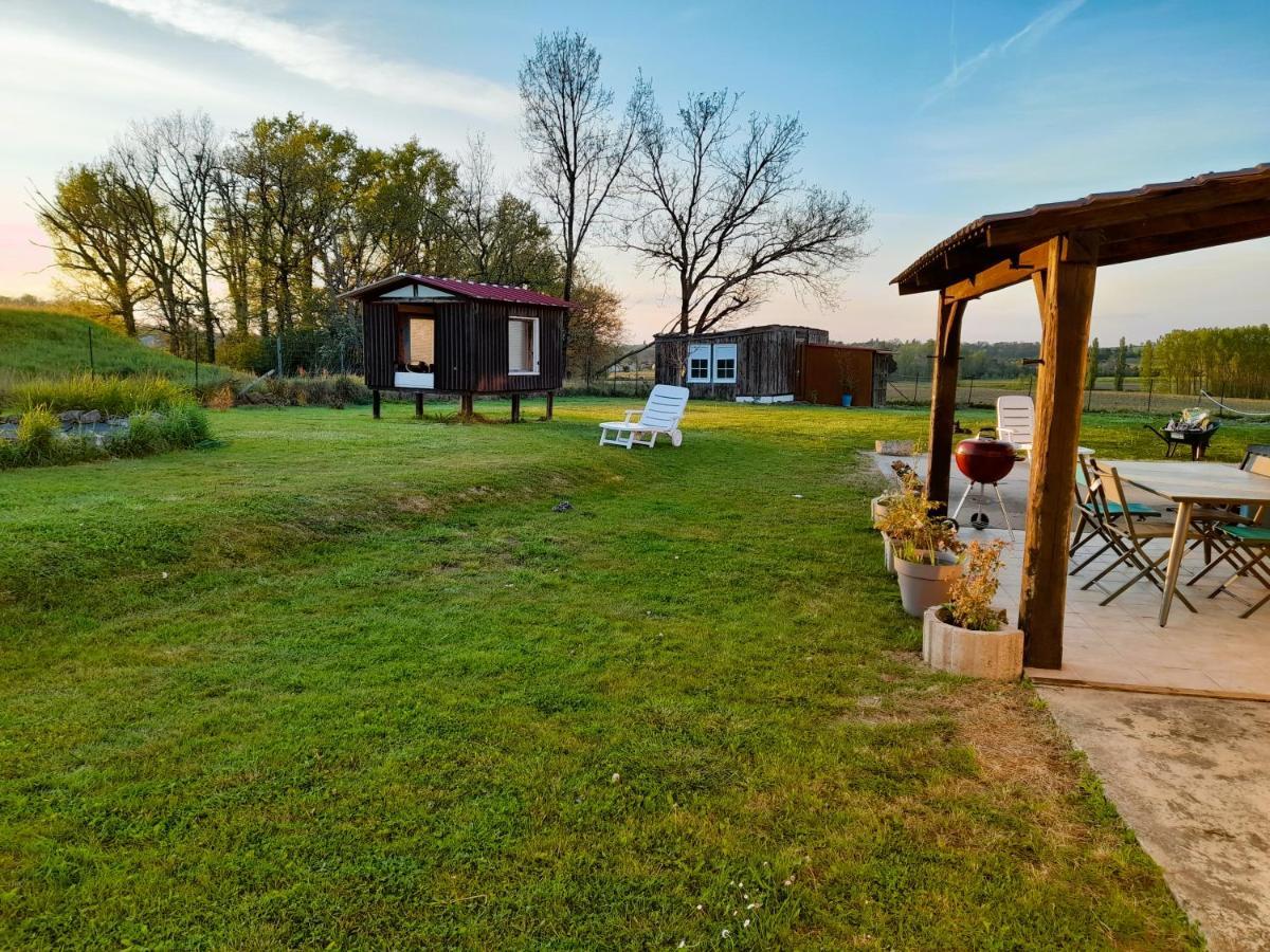 Cocooning Au Saut Du Loup Bed & Breakfast Lavergne  Bagian luar foto
